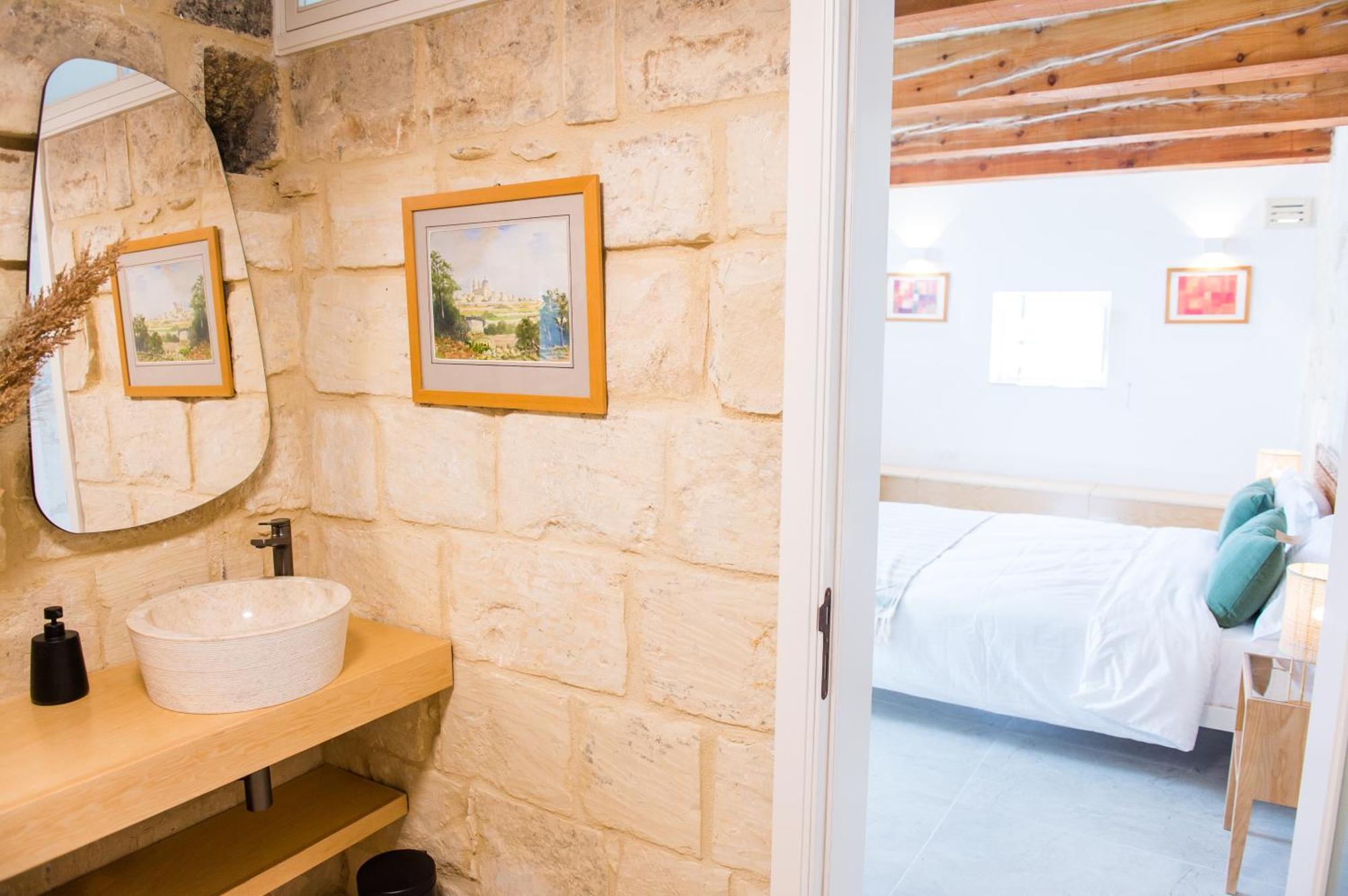אטרד San Anton Suites מראה חיצוני תמונה