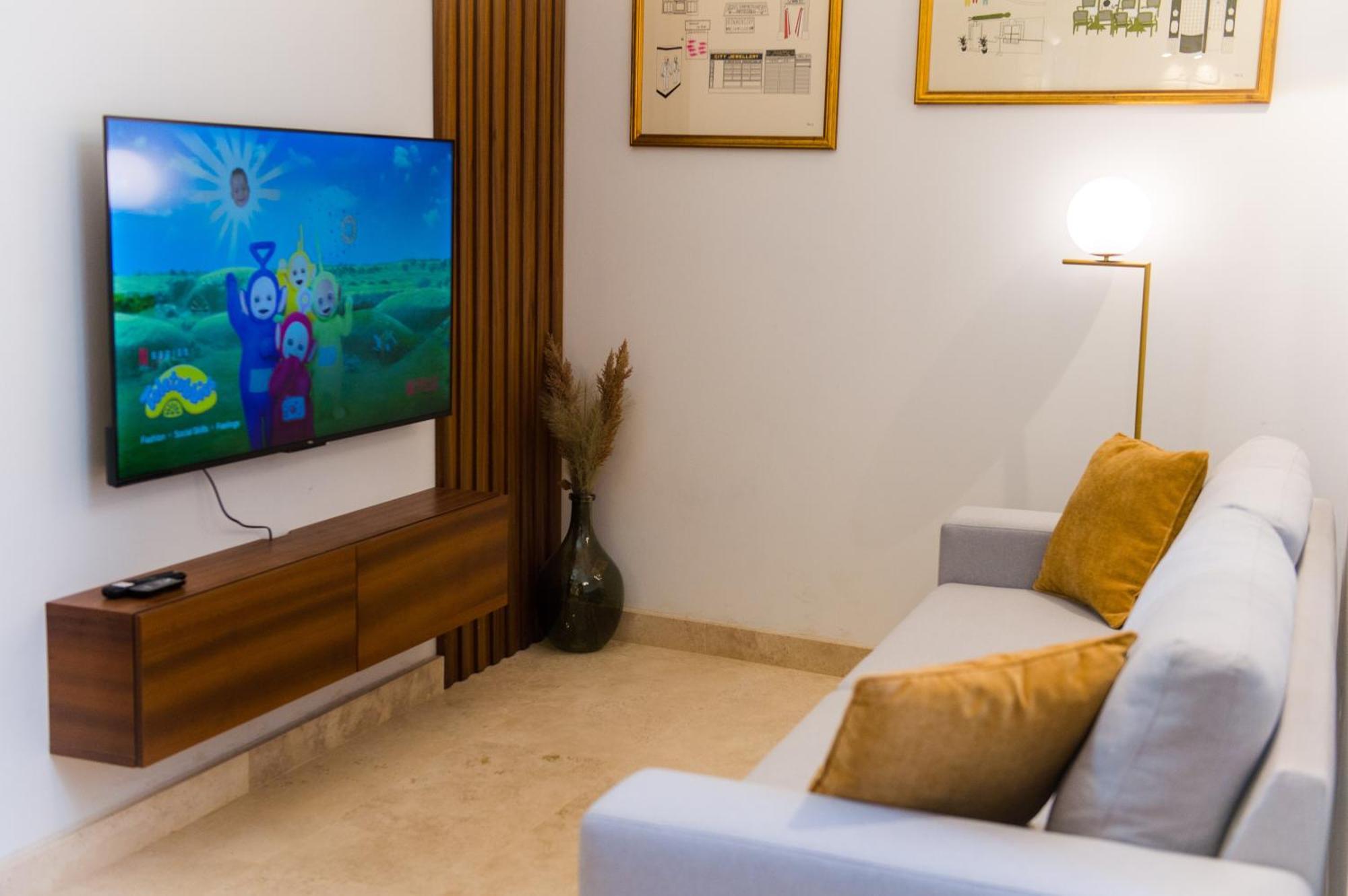 אטרד San Anton Suites מראה חיצוני תמונה
